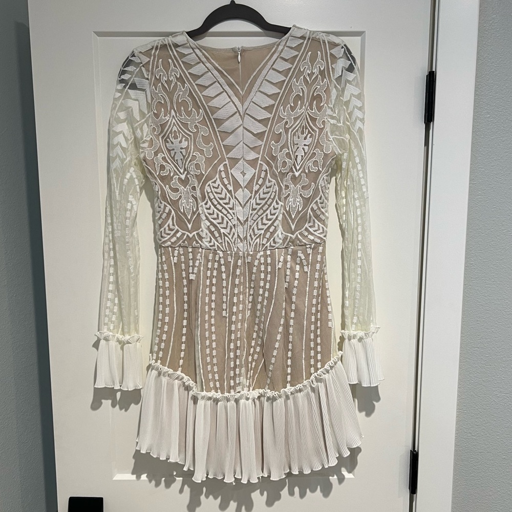Lace mini dress